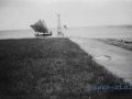77 Aan het strand te Pekalongan 1948